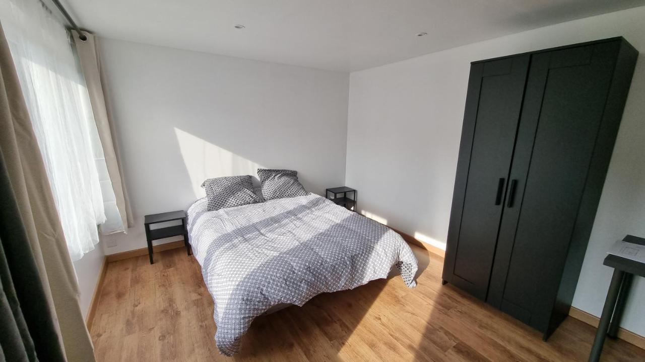 Studio En Rez-De-Chaussee - Le Petit Chateau Avesnois - Tv - Wifi - Logement Entier Avesnes-sur-Helpe Buitenkant foto