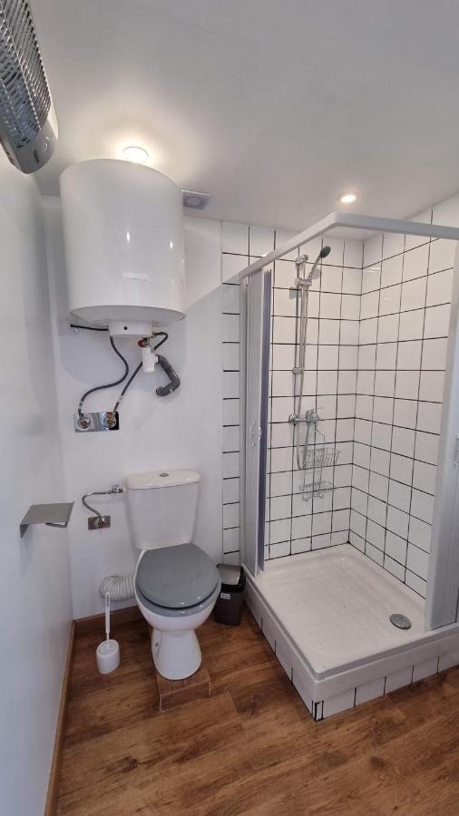 Studio En Rez-De-Chaussee - Le Petit Chateau Avesnois - Tv - Wifi - Logement Entier Avesnes-sur-Helpe Buitenkant foto